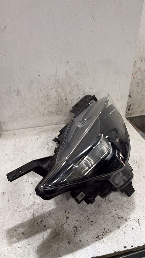 Mazda 3 anteriore destro