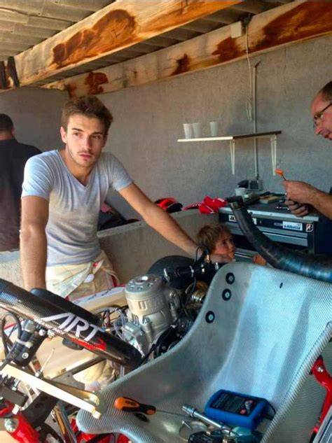 Schema storico della famiglia Bianchi nel motocross