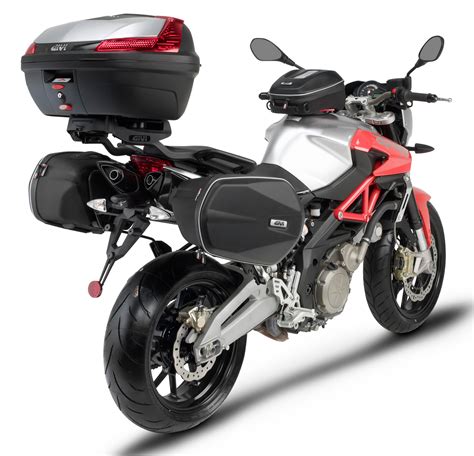 Aprilia Shiver con bauletto Givi