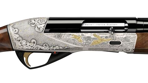 Incisioni dorate su carcassa Benelli Prestige