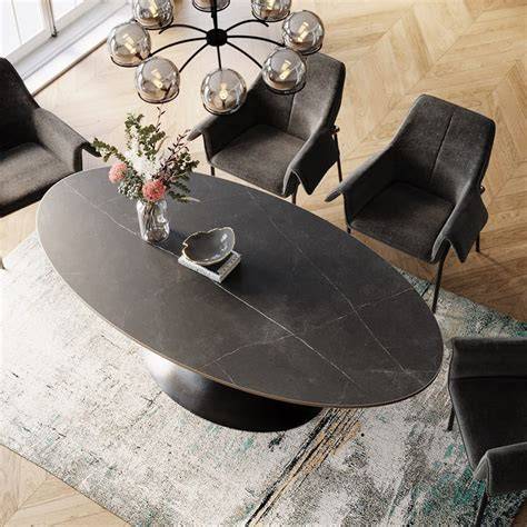 X-Black Ovale design e materiali