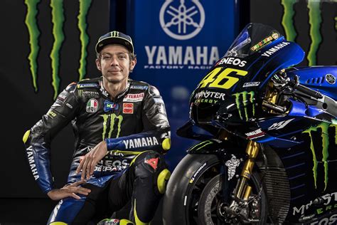 Moto GP Rossi team Yamaha immagine leggenda