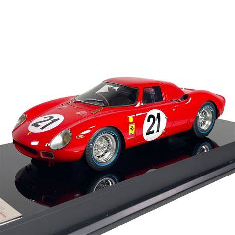 modellino auto Amalgam 1:8 dettaglio