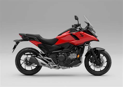Honda NC750X design e novità 2025 (grafico delle novità)