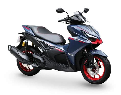 Yamaha Aerox con assetto sportivo e personalizzato