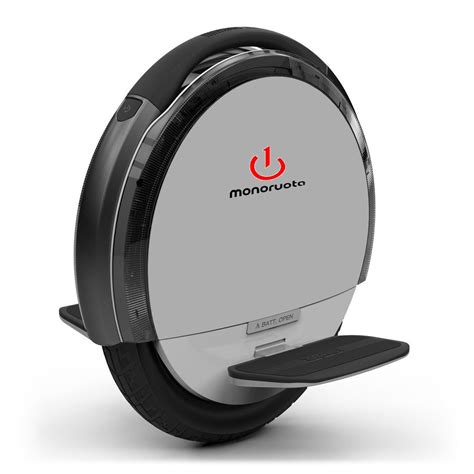 Immagine di un monoruota elettrico in azione su un percorso sterrato.