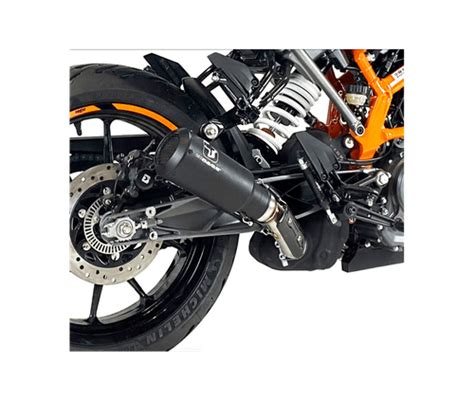 KTM Duke 125 con silenziatore IXRACE nero opaco