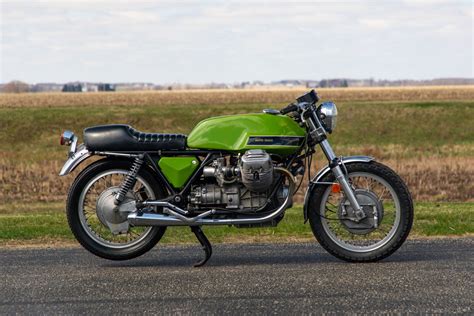 Moto Guzzi V7 Sport