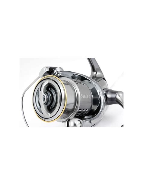 Mulinello Shimano Stella FJ 2500 in azione