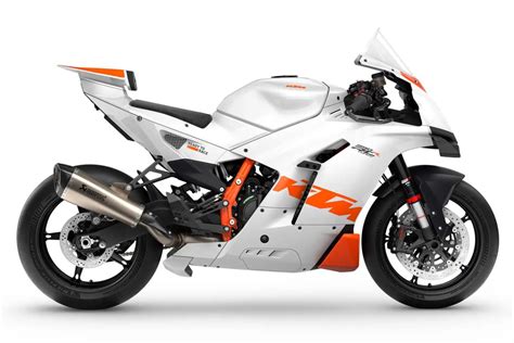 Impianto di scarico Akrapovič su KTM 990 SM R