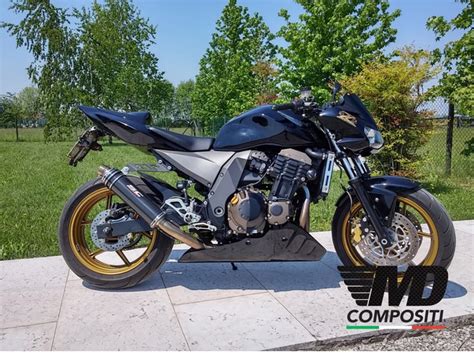 Kawasaki Z750 senza cupolino