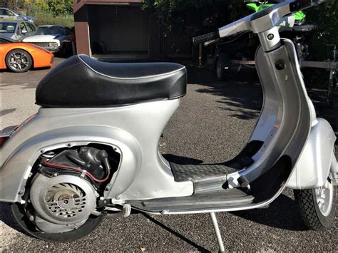 Vespa 50 Special personalizzata