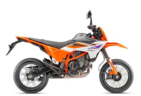 KTM 390 SMC R in primo piano