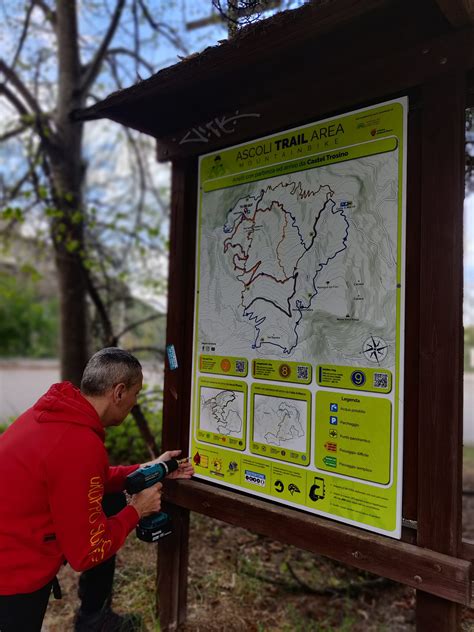 Percorso cross country con salite e discese