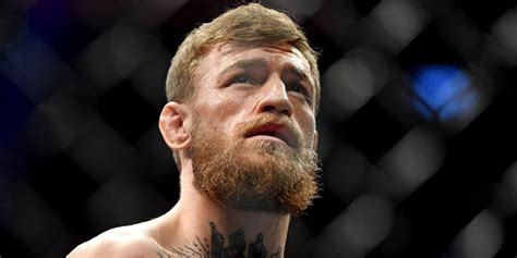 Conor McGregor in bicicletta
