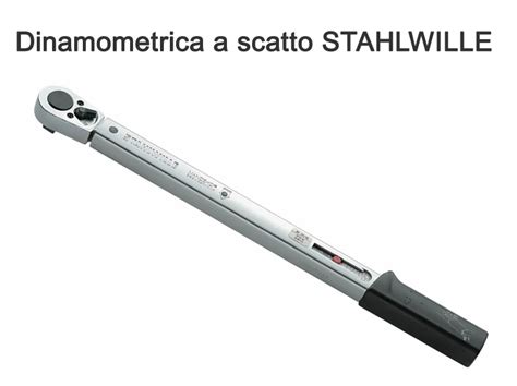 Chiave dinamometrica utilizzata per serrare bulloni di scarico