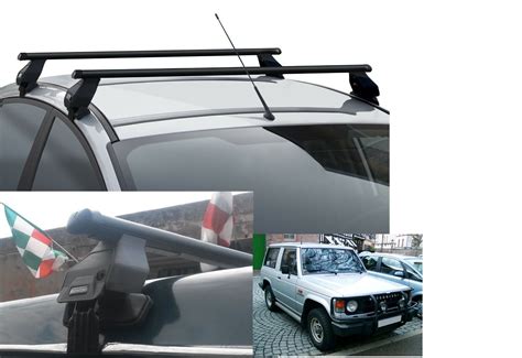 Mitsubishi Pajero III con barre portatutto installate
