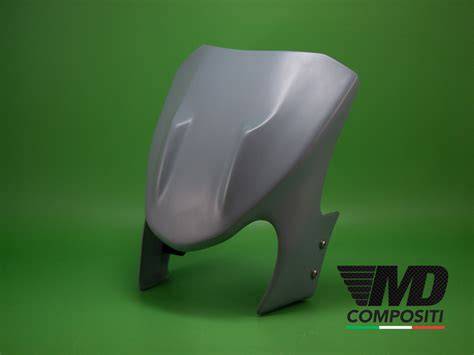 cupolino carbonio FZ6 conferma vestibilità e colore