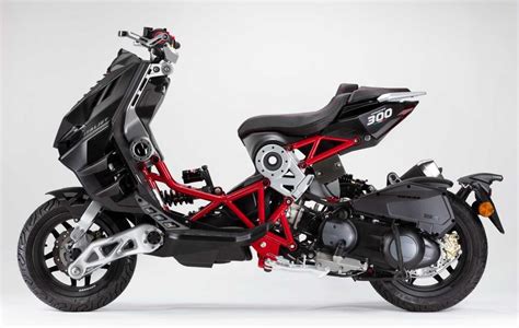 Dettaglio del telaio a traliccio dell'Italjet Dragster