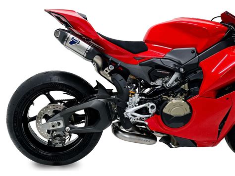Ducati Panigale con scarico Termignoni in azione