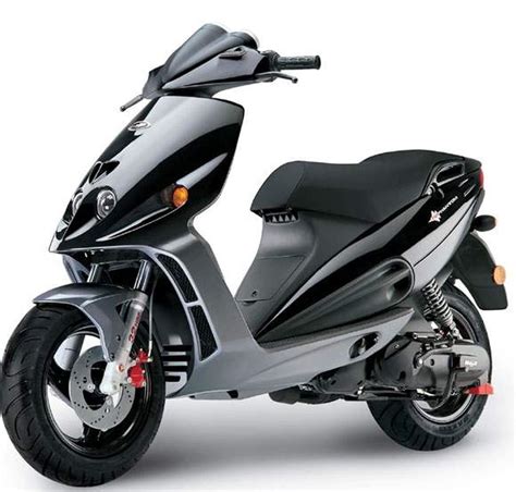 Malaguti Phantom F12 scooter