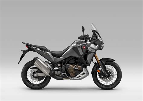 Honda Africa Twin 1100 DCT Adventure Sports con pacchetti Travel e Protection installati