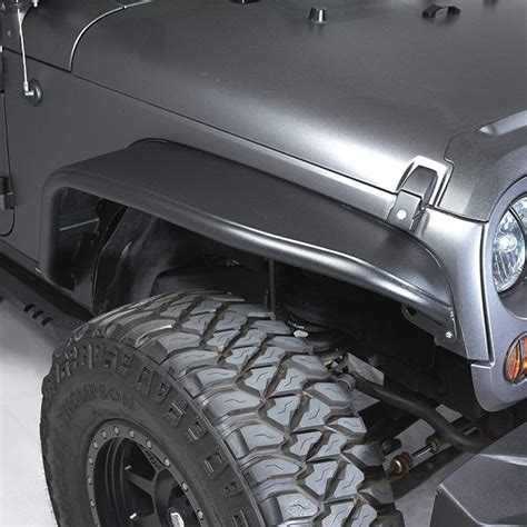 Jeep Wrangler JK con profili parafanghi modificati