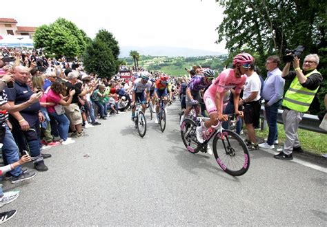 Il Muro di Ca' del Poggio, una salita iconica del ciclismo