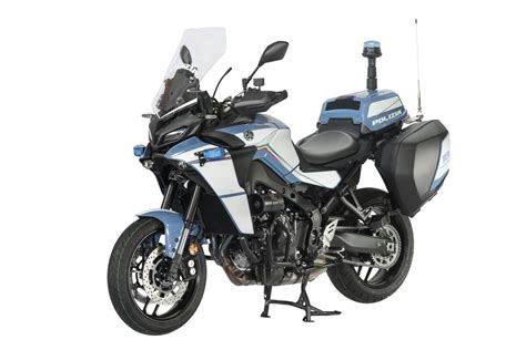 Yamaha Tracer 900 in livrea di Polizia Locale