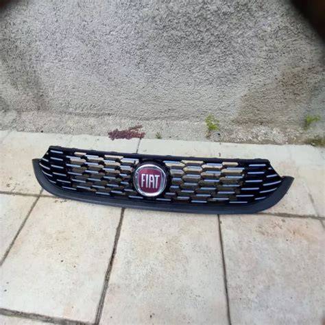 Mascherina Fiat Idea anteriore e cornice