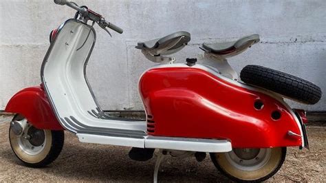 Lambretta LD 125 Modello Francese con prese d'aria rotonde