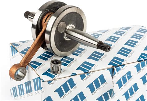 Albero motore motocicletta su contropunte