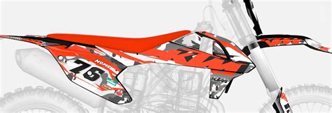 Dettaglio del logo Hyena su una grafica KTM