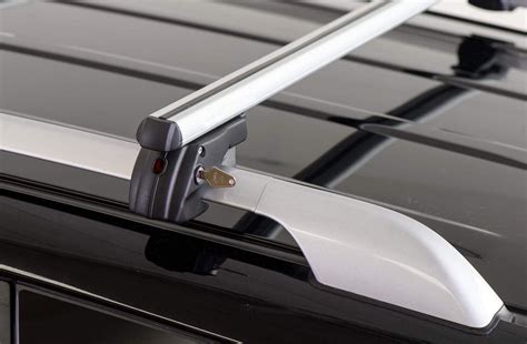 Barre portatutto per auto con railing integrati