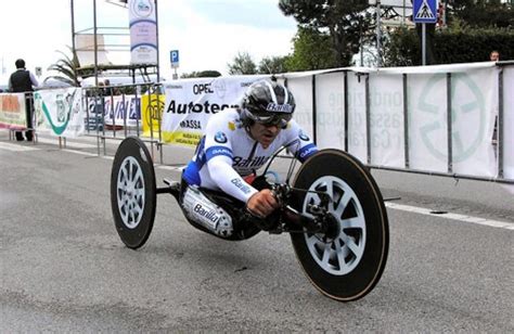 Alex Zanardi su una handbike