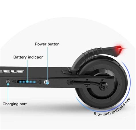 Indicatore di carica e porta di ricarica sul MegaWheels S1