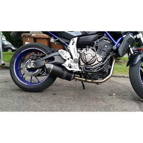 Silenzioatore Roadsitalia titanio su Yamaha MT-07