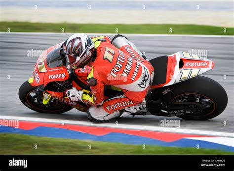 Ruben Xaus in azione in MotoGP