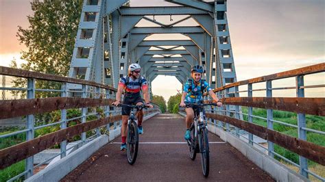Sezione della Ciclovia del Sole su un vecchio ponte ferroviario