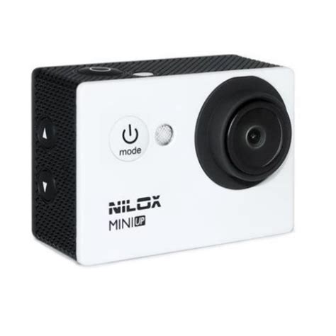 Action camera Nilox Mini UP in mano