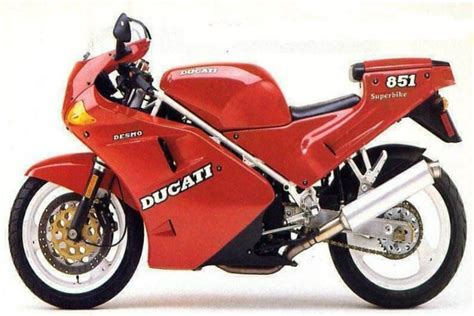 Ducati 851, una moto iconica degli anni '80 e '90 nel WorldSBK