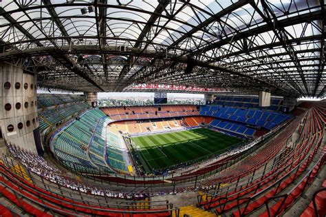 Stadio San Siro durante un derby di Milano