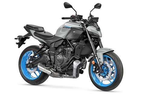 Yamaha MT-07 in movimento