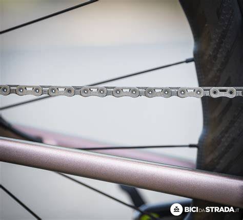 Catena SRAM HollowPin: design interno e esterno