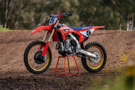 Smontaggio valvole Honda CRF 450