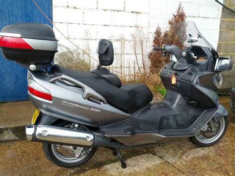 Dettaglio strumentazione Suzuki Burgman 650 Executive
