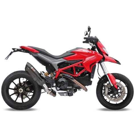 Ducati Hyperstrada 821 con scarico Termignoni