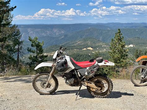 Confronto dimensionale tra Honda XR400R e XR650