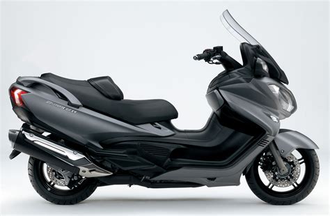 Immagine di un Suzuki Burgman 650
