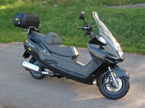 Yamaha Majesty 250 DX scooter
